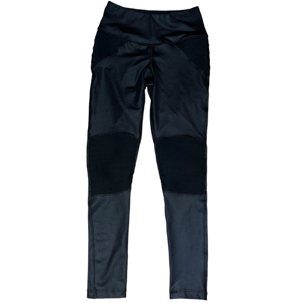 90 degree small black leggings